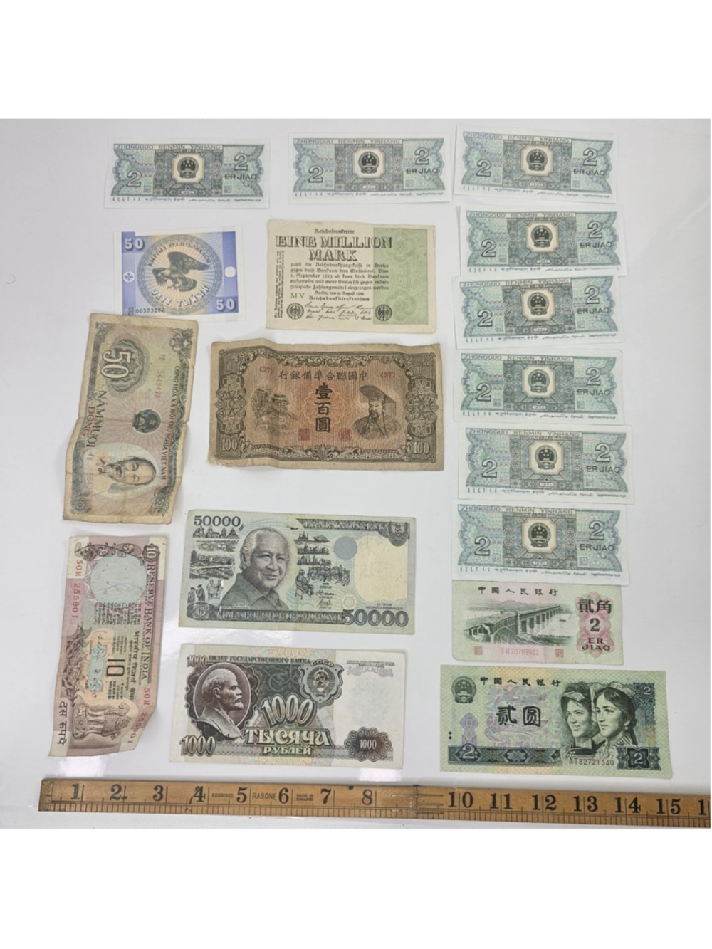 Mixed World Foreign Banknote Lot China Russia India Indonesia Vietnam Germany...